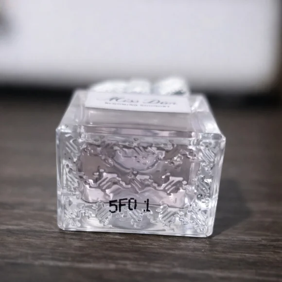 Dior Miss Dior Blooming Bouquet Perfume Mini EDT 5ml Travel Size w/Box Authentic - Picture 3 of 6